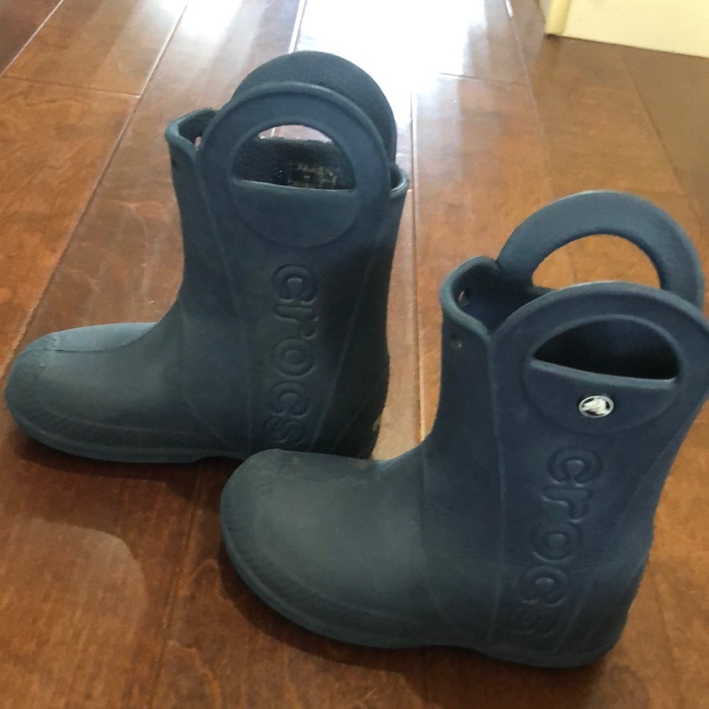 Crocs